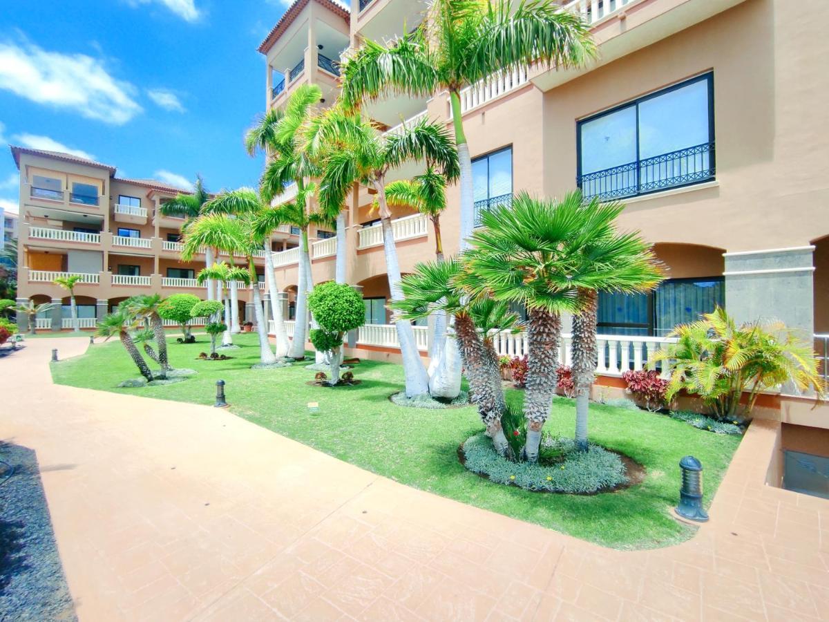 El Nautico Suites, The Beachfront Paradise サンミゲル・デ・アボナ エクステリア 写真