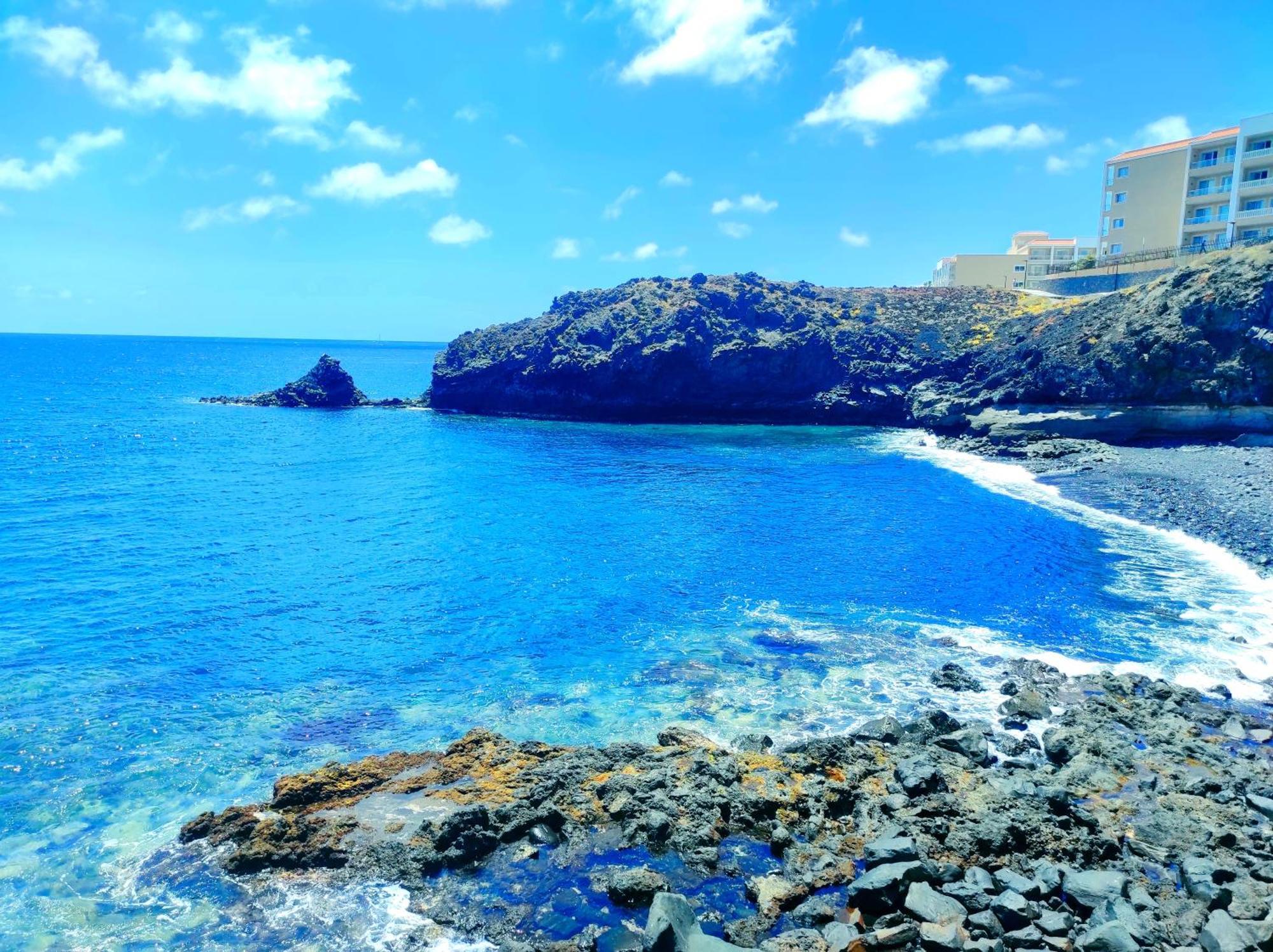 El Nautico Suites, The Beachfront Paradise サンミゲル・デ・アボナ エクステリア 写真